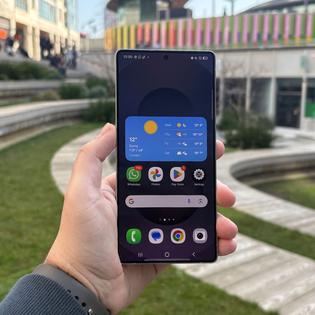 Samsung Galaxy S25 Ultra 512 GB – Titanium – Used for 3 weeks