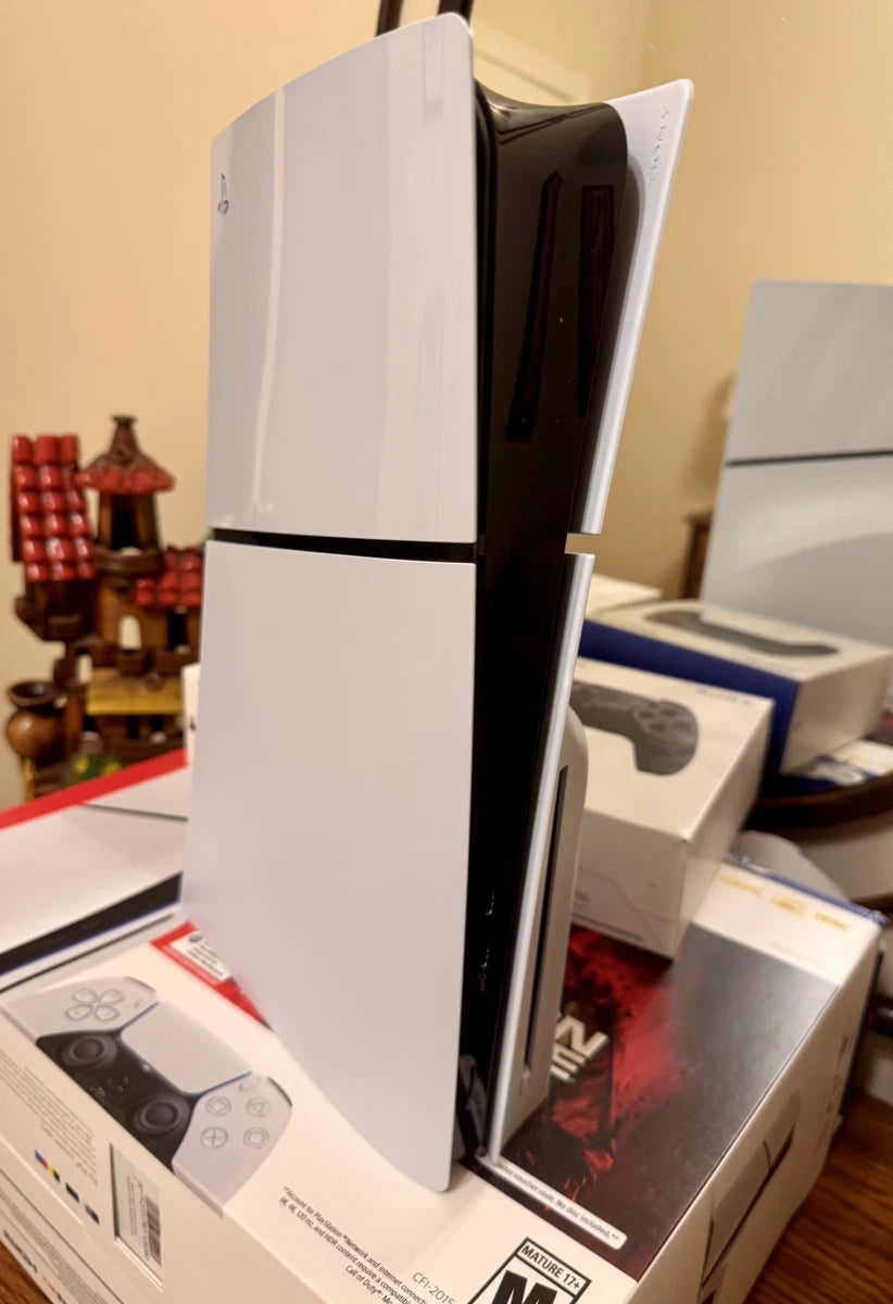 Sony Play Station 5 Slim Disc Edition 1TB - MW III Bundle + add CONTROLLER & CS & FIFA 2025 Spider-Man 2 CD Purchased December 12, 2025 The invoice is included