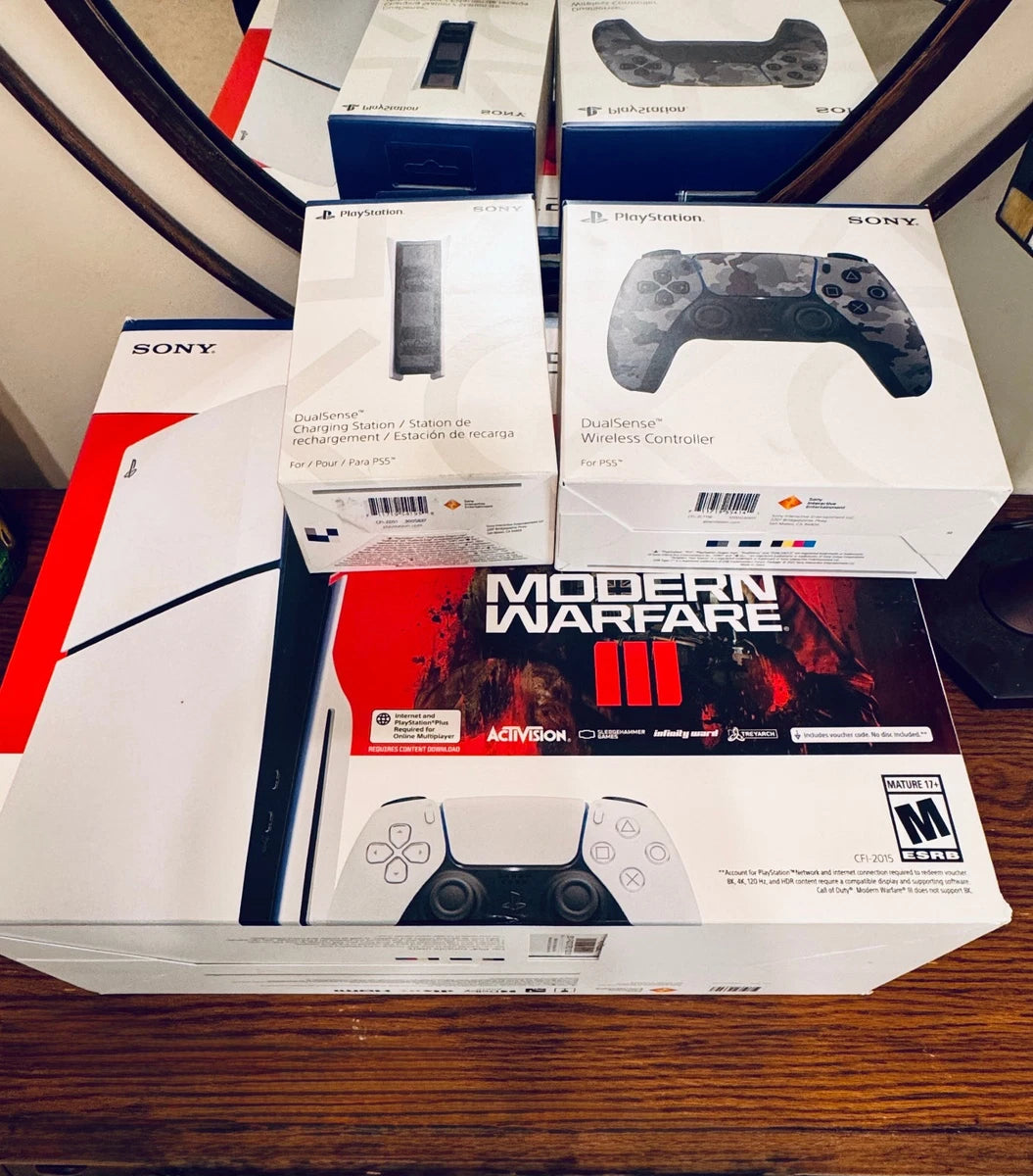 Sony Play Station 5 Slim Disc Edition 1TB - MW III Bundle + add CONTROLLER & CS & FIFA 2025 Spider-Man 2 CD Purchased December 12, 2025 The invoice is included